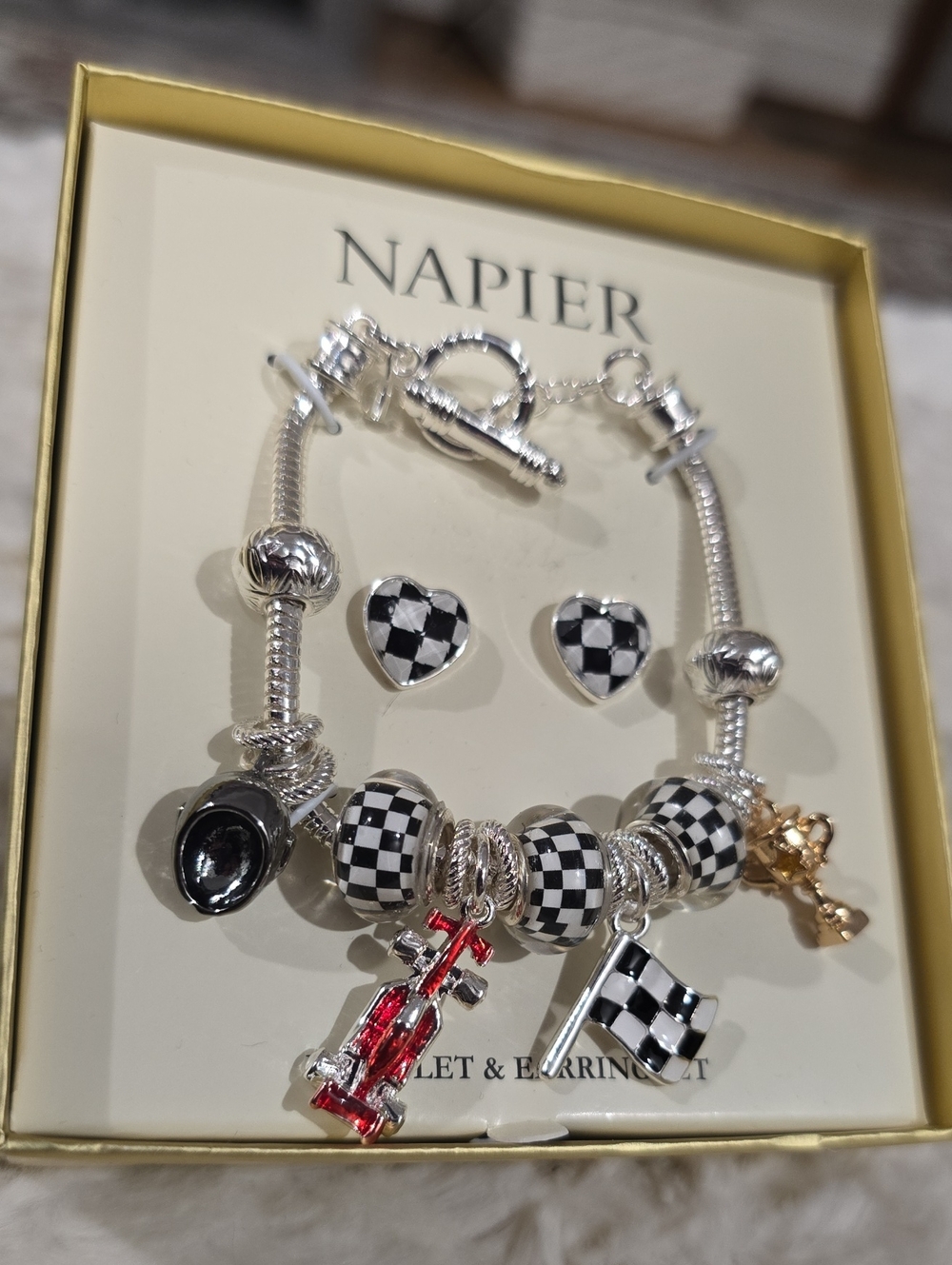 NAPIER BRAND WOMEN'S RACE FAN BRACELET AND PIERCED EARRINGS SET